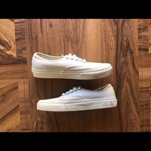 Vans Off The Wall Sneakers